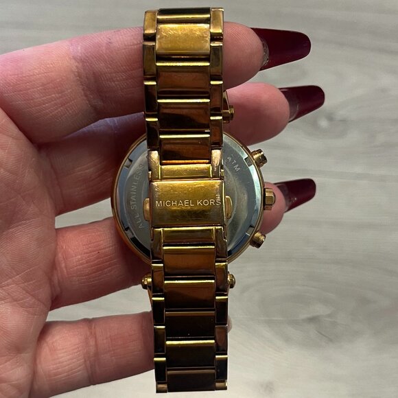 Vintage Michael Kors Rose Gold Watch - Picture 6 of 13